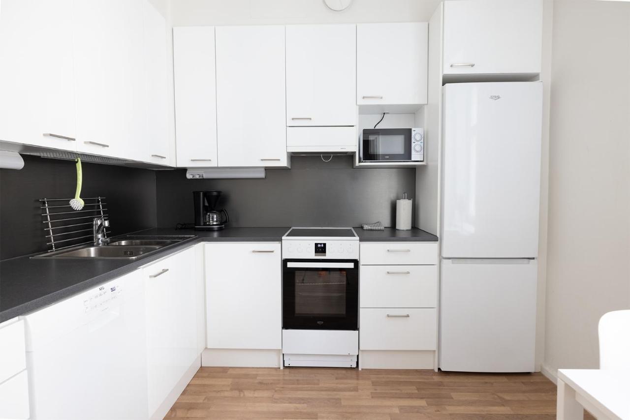 2Ndhomes Cozy And Quiet 2Br Apartment By The Esplanade Park Helsingfors Eksteriør bilde
