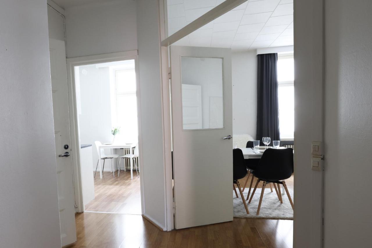 2Ndhomes Cozy And Quiet 2Br Apartment By The Esplanade Park Helsingfors Eksteriør bilde